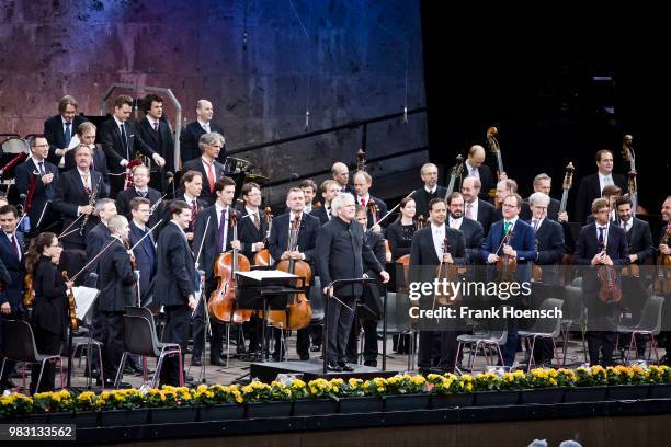 Berliner Philharmoniker with chief conductor Sir Simon Rattle perform live on stage during a concert at the Waldbuehne on June 24, 2018 in Berlin,...