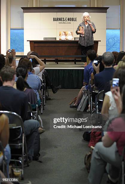 Cook and TV personality Paula Deen talks to fans about her new design book "Paula Deen's Savannah Style" at Barnes & Noble Union Square on April 7,...