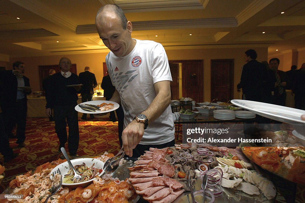 Manchester United v Bayern Muenchen - UEFA Champions League