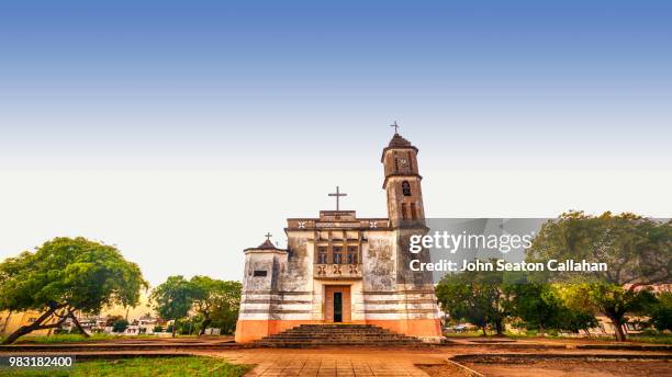 mozambique, angoche, catholic church - nampula province stock pictures, royalty-free photos & images