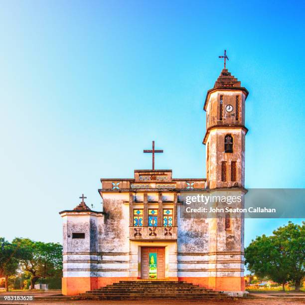 mozambique, angoche, catholic church - nampula province stock pictures, royalty-free photos & images