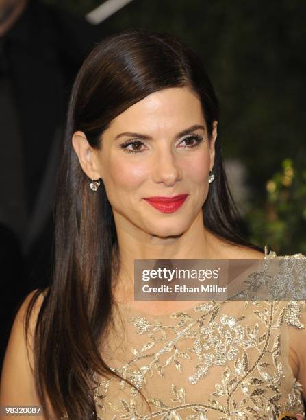 Actress Sandra Bullock arrives at the 2010 Vanity Fair Oscar Party hosted by Graydon Carter held at Sunset Tower on March 7, 2010 in West Hollywood,...