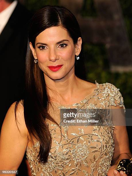 Actress Sandra Bullock arrives at the 2010 Vanity Fair Oscar Party hosted by Graydon Carter held at Sunset Tower on March 7, 2010 in West Hollywood,...