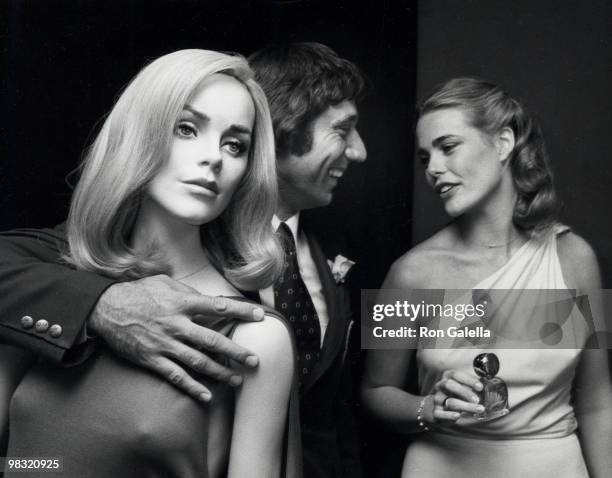 Football player Joe Namath and actress Margaux Hemingway attending "Press Party for Faberge Babe" on November 17, 1975 at Cicel's in New York City,...