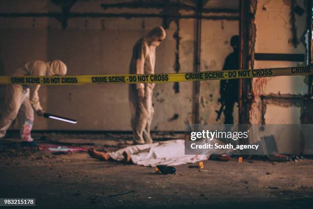 csi - murder body stock pictures, royalty-free photos & images