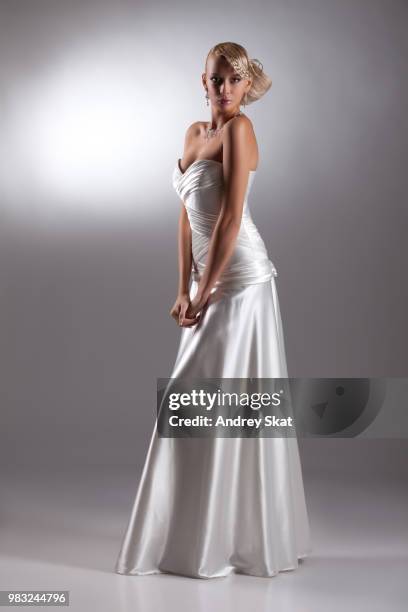 young beautiful woman in a wedding dress - longnose gar stock pictures, royalty-free photos & images