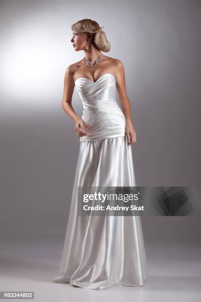 young beautiful woman in a wedding dress - longnose gar stock pictures, royalty-free photos & images