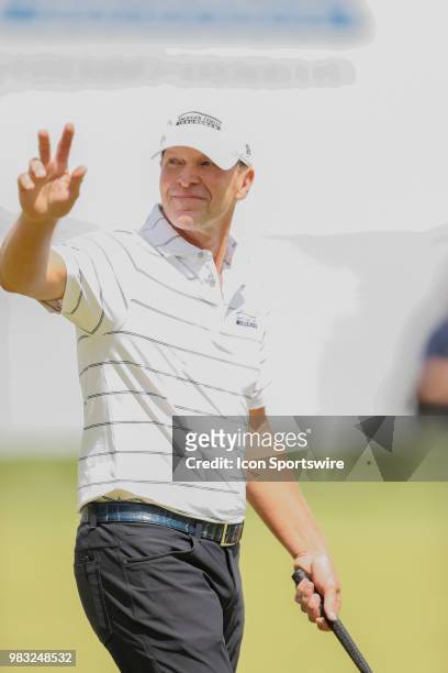 Steve Stricker waves to the crowd on eighteen during the final round of the American Family Insurance Championship Champions Tour golf tournament on...