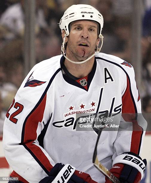 Mike Knuble of the Washington Capitals prepares for a face-off against the Pittsburgh Penguins at Mellon Arena on April 6, 2010 in Pittsburgh,...