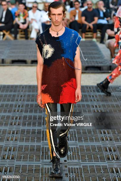 Model walks the runway during the Alexander McQueen Menswear Spring/Summer 2019 fashion show as part of Paris Fashion Week on June 22, 2018 in Paris,...