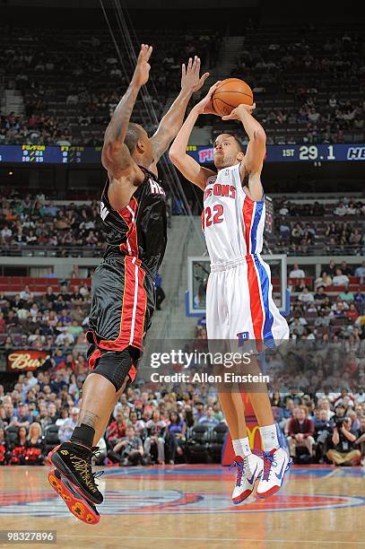 Tayshaun Prince of the Detroit Pistons shoots against Quentin Richardson of the Miami Heat during the game on March 31, 2010 at The Palace of Auburn...