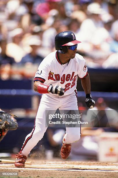 Luis Polonia of the California Angels runs to first during the game against the Detroit Tigers at Anaheim Stadium on May 13, 1992 in Anaheim,...