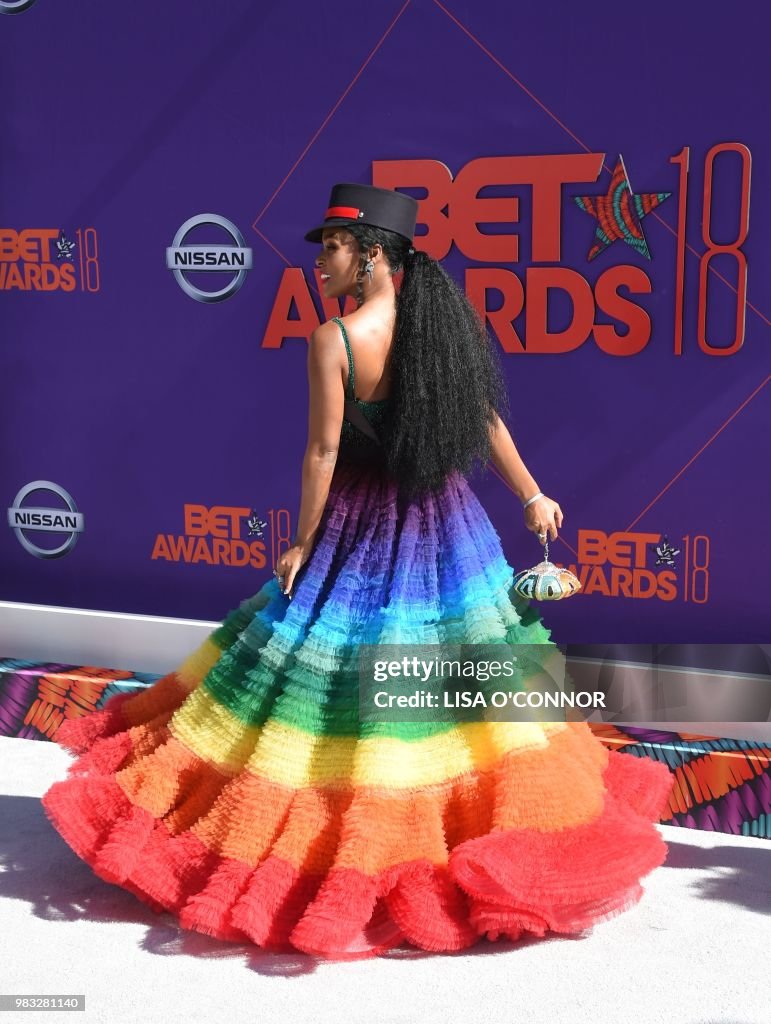 US-ENTERTAINMENT-BET-AWARDS-ARRIVALS