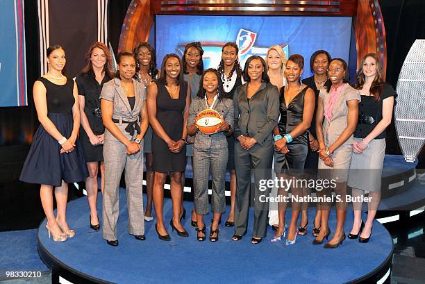 Alysha Clark, Kelsey Griffin, Chanel Mokango, Tina Charles, Jacinta Monroe, Jayne Appel, Amanda Thompson, Alison Lacey; Danielle MCray, Kalana Green,...