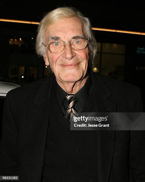 Martin Landau arrives to the AFI FEST 2009 premiere of 'The Imaginarium of Doctor Parnassus' at Grauman's Chinese Theatre on November 2, 2009 in...