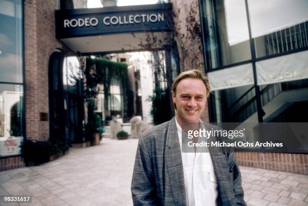 English actor Christopher Cazenove poses for a portrait on Rodeo Drive in November 1986 in Beverly Hills, California.