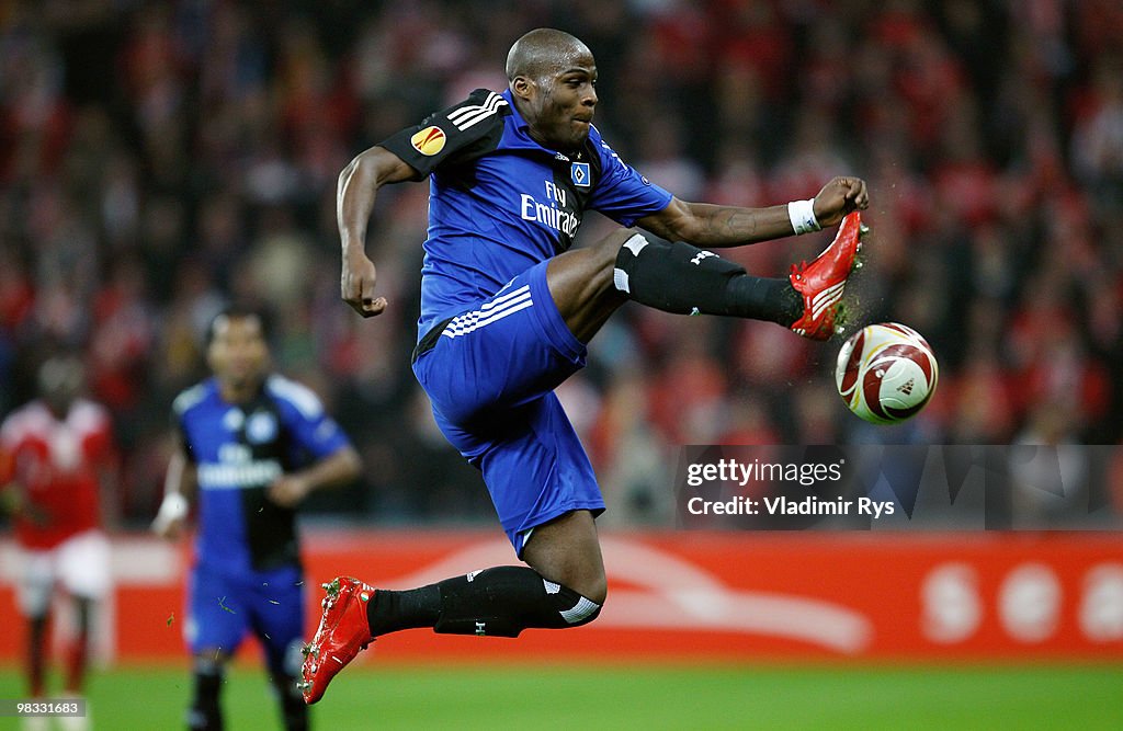 Standard Liege v Hamburger SV - UEFA Europa League