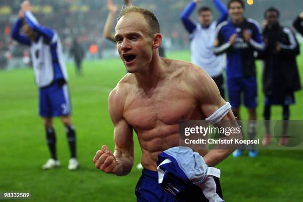 David Jarolim of Hamburg celebrates the 3:1 victory after the UEFA Europa League quarter final second leg match between Standard Liege and Hamburger...