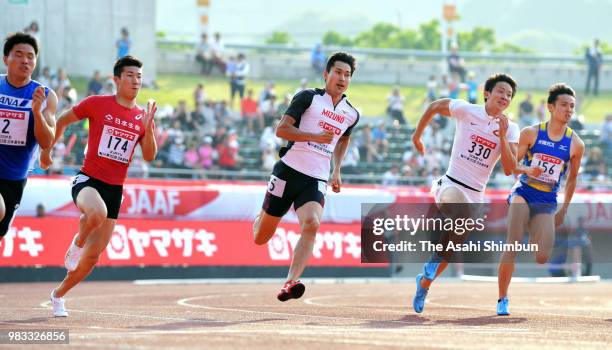 Shota Iizuka competes in the Men's 200m final on day three of the 102nd JAAF Athletic Championships at Ishin Me-Life Stadium on June 24, 2018 in...