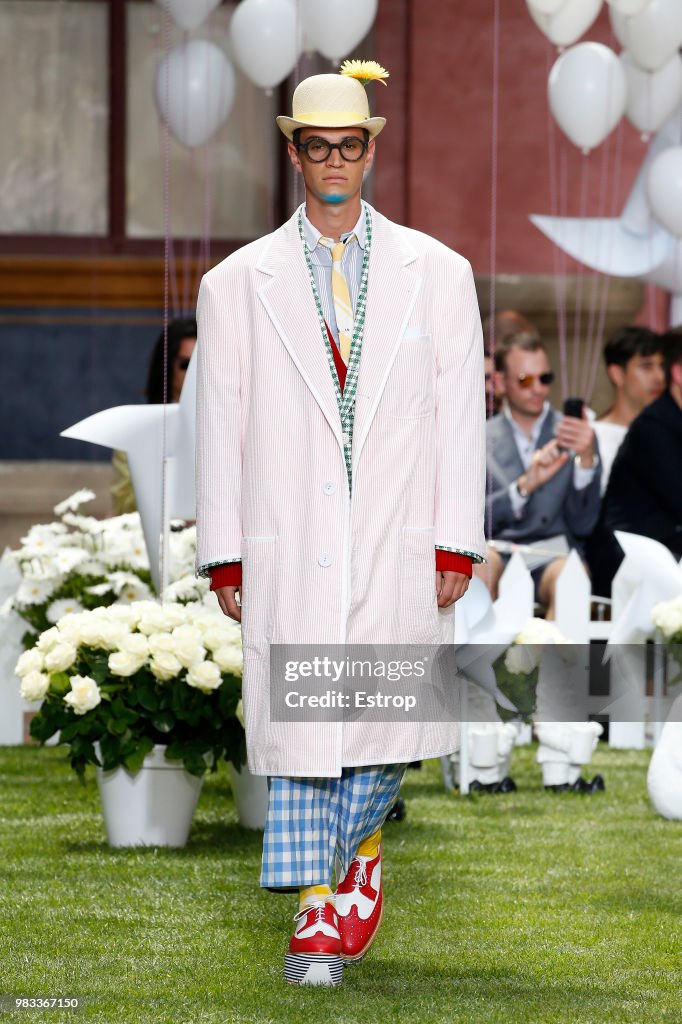 Thom Browne: Runway - Paris Fashion Week - Menswear Spring/Summer 2019