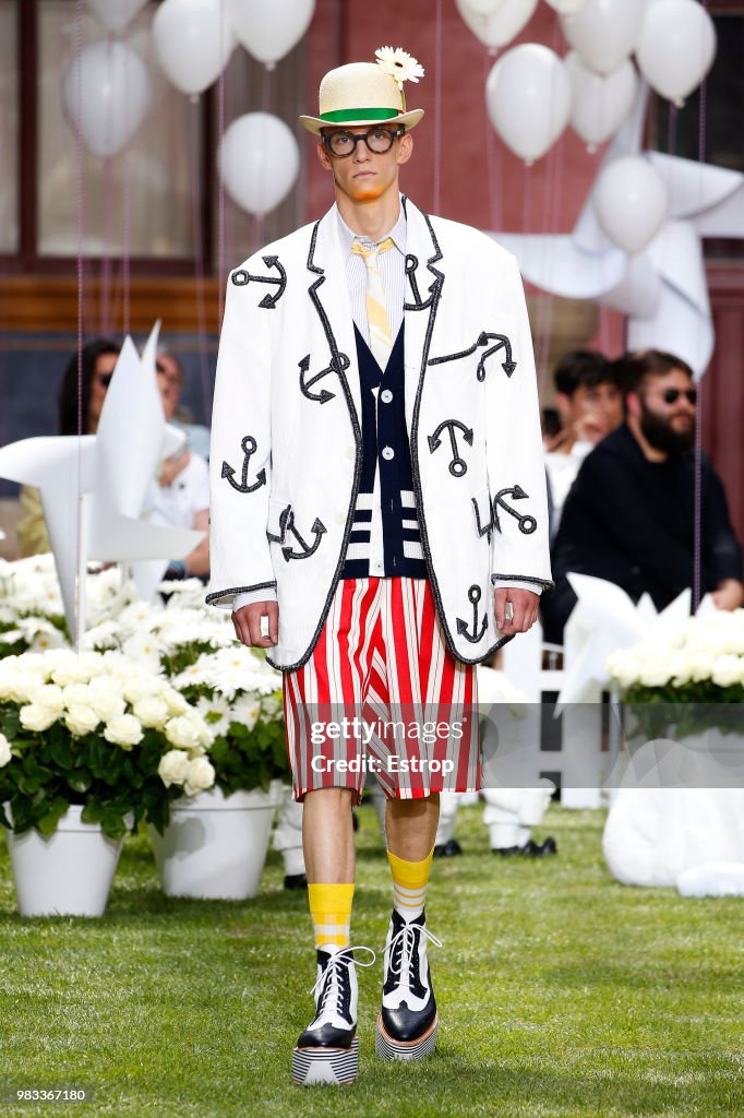 Thom Browne: Runway - Paris Fashion Week - Menswear Spring/Summer 2019