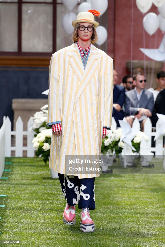 Thom Browne: Runway - Paris Fashion Week - Menswear Spring/Summer 2019