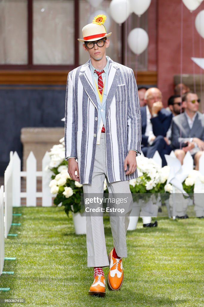 Thom Browne: Runway - Paris Fashion Week - Menswear Spring/Summer 2019