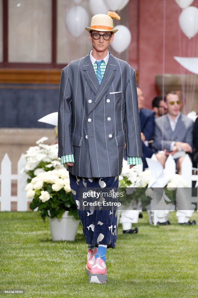Thom Browne: Runway - Paris Fashion Week - Menswear Spring/Summer 2019
