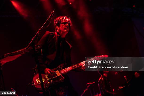 Troy Van Leeuwen of Queens of the stone age perfoms on stage during iDays festival on June 24, 2018 in Milan, Italy.