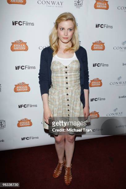 Gillian Jacobs arrives to the premiere of ''Breaking Upwards'' at the Silent Movie Theatre on April 8, 2010 in Los Angeles, California.