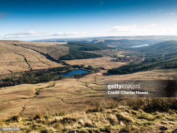 image from a circular walk taking in the peaks of corn du and pen y fan in the brecon beacons national park, south wales, uk. january - pen y fan stock pictures, royalty-free photos & images