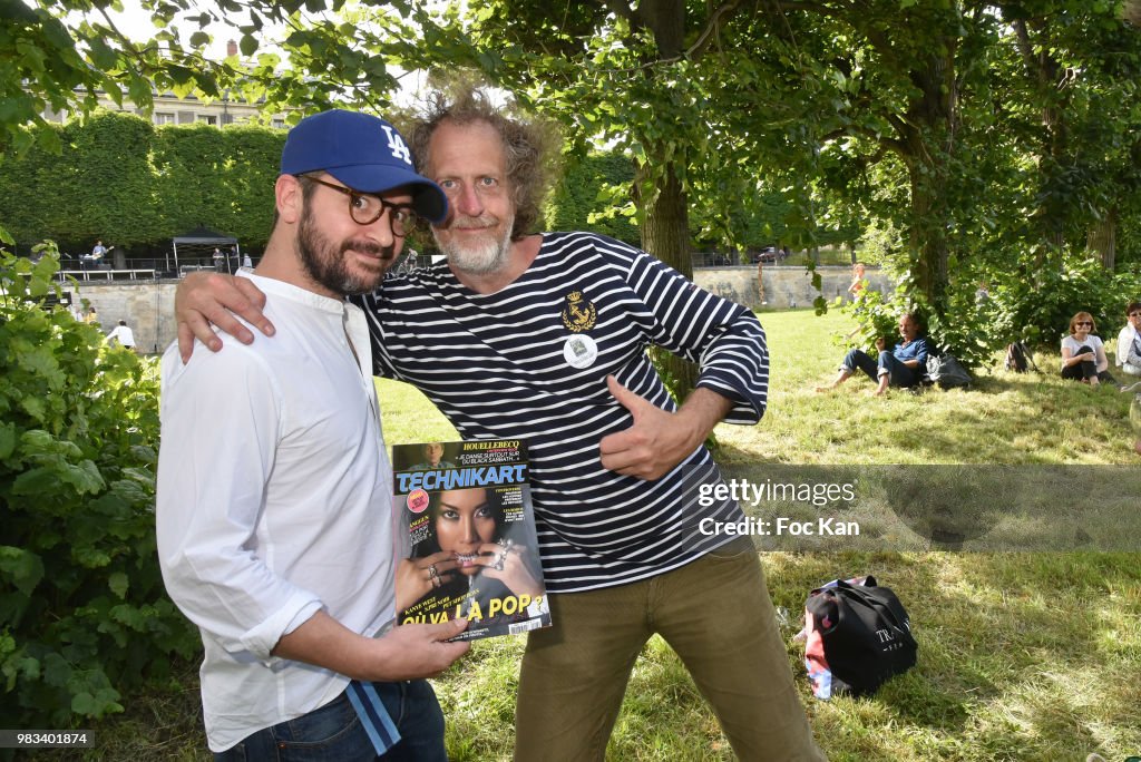 Domaine De Saint Cloud Exhibition and Concert Picnic Party at Parc de Saint Cloud