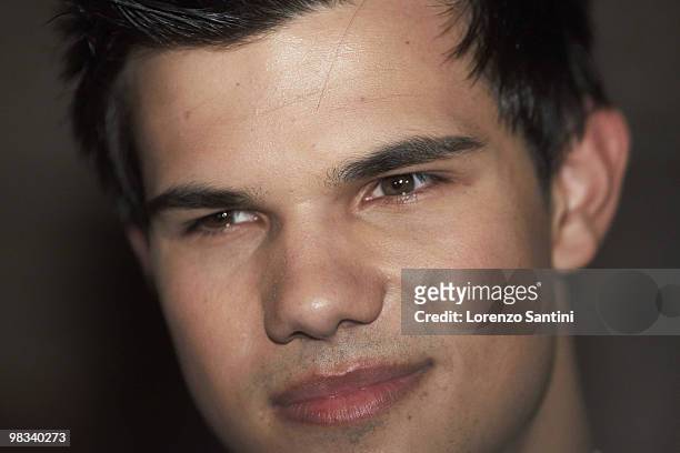 Actor Taylor Lautner attends the 'Soiree Ambassadeur' by LG and Orange at Salon France-Ameriques on April 8, 2010 in Paris, France.
