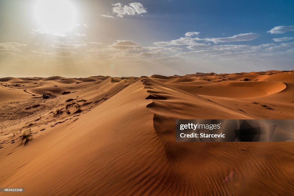 Zandduinen in de Sahara woestijn - Marokko