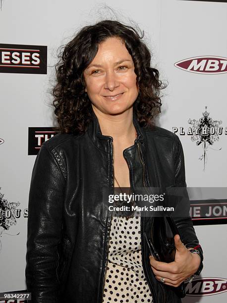 Actress Sara Gilbert attends the "The Joneses" Los Angeles Premiere at ArcLight Cinemas on April 8, 2010 in Hollywood, California.