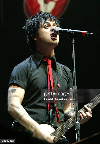 Billie Joe Armstrong of Green Day performs live at Heineken Music Hall on January 12, 2005 in Amsterdam, Netherlands.