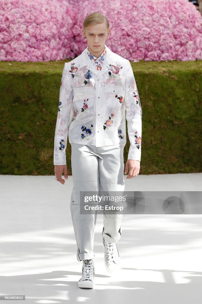 Dior Homme: Runway - Paris Fashion Week - Menswear Spring/Summer 2019