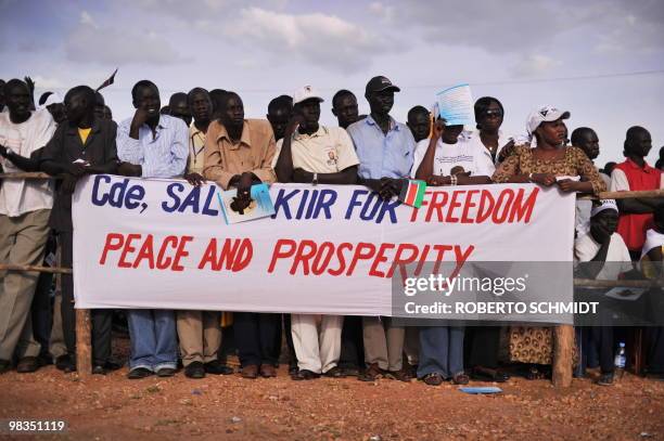 Supporters of current south Sudan leader and head of the SPLM, Sudanese Vice President Salva Kiir, listen to his speech during a political rally in...