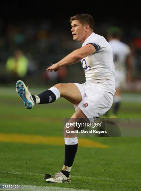 Owen Farrell of England kicks a penalty during the third test match between South Africa and England at Newlands Stadium on June 23, 2018 in Cape...