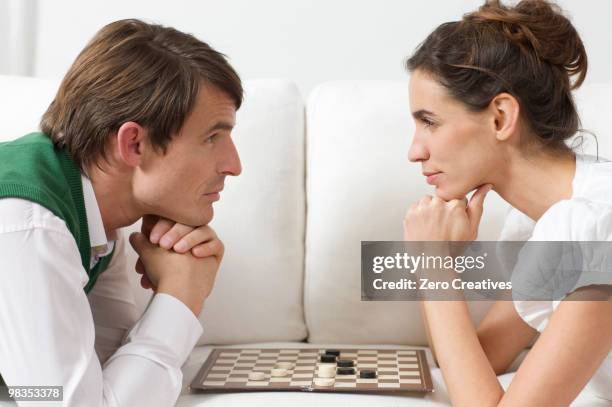 Olging 9,768 Man Ogling Woman Stock Photos, High-Res Pictures, and Images ...