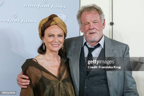 Jacqueline Bisset and Nick Nolte during the 'Head full of Honey' photo call on June 25, 2018 in Berlin, Germany.