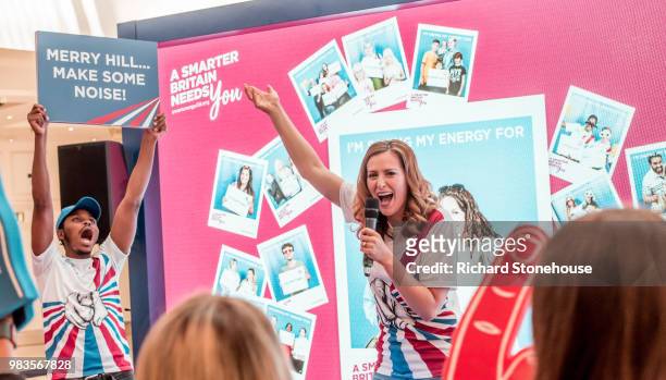 Atmosphere as Kirstie Allsopp and Phil Spencer tour the UK this summer to inspire Britain's households to choose a smart meter, visiting the...