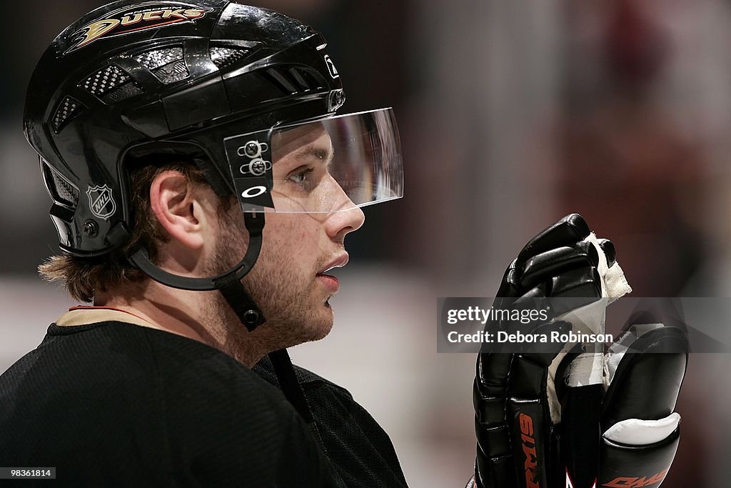Vancouver Canucks v Anaheim Ducks