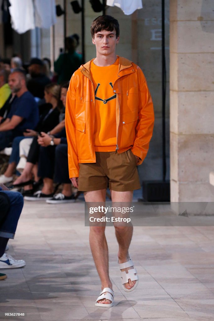 Hermes: Runway - Paris Fashion Week - Menswear Spring/Summer 2019