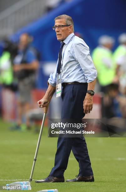 Oscar Tabarez, Head coach of Uruguay looks on during the 2018 FIFA World Cup Russia group A match between Uruguay and Russia at Samara Arena on June...