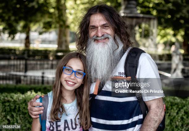 padre e hija - hija stock pictures, royalty-free photos & images