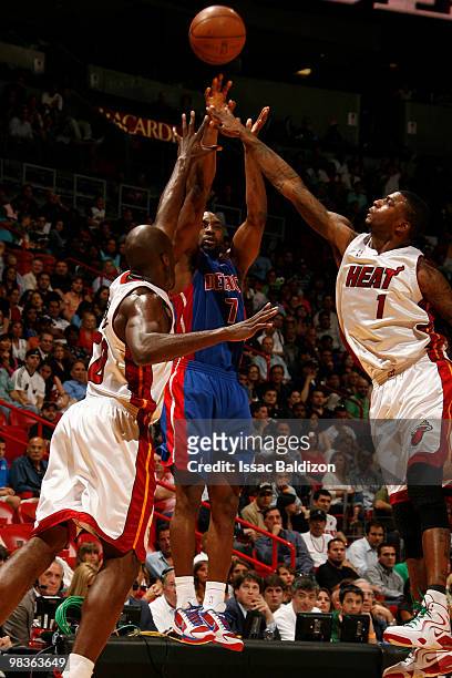 Ben Gordon of the Detroit Pistons shoots against the Miami Heat on April 9, 2010 at American Airlines Arena in Miami, Florida. NOTE TO USER: User...