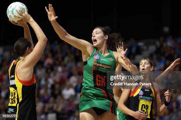 Jodi Brown of the Magic shoots as Susan Fuhrmann of the Fever defends during the round four ANZ Championship match between the Waikato Bay of Plenty...