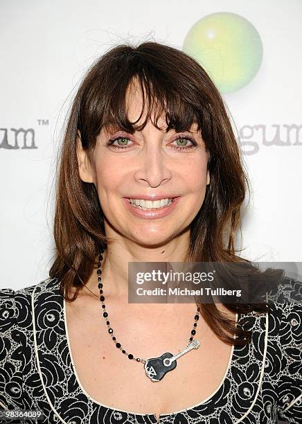 Actress Illeana Douglas arrives at the premiere screening of the new Babelgum.com comedy "Vamped Out" on April 9, 2010 in Hollywood, California.
