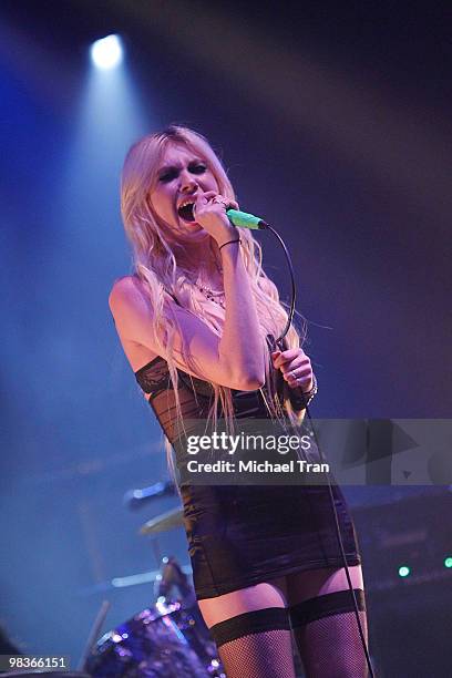 Taylor Momsen of Pretty Reckless performs at the VANS Warped Tour 2010 press conference and kick-off party held at the Key Club on April 9, 2010 in...